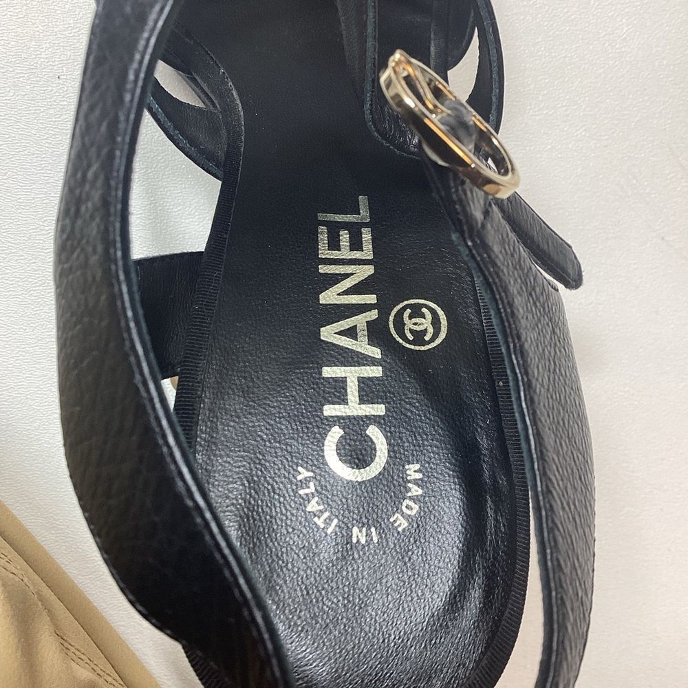 Chanel Calfskin Grosgrain Pearl Wedge‎ Sandals Size EU 38.5 Black - Picture 12 of 16